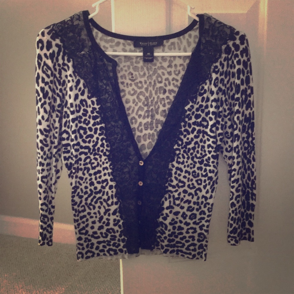 White House black market cardigan